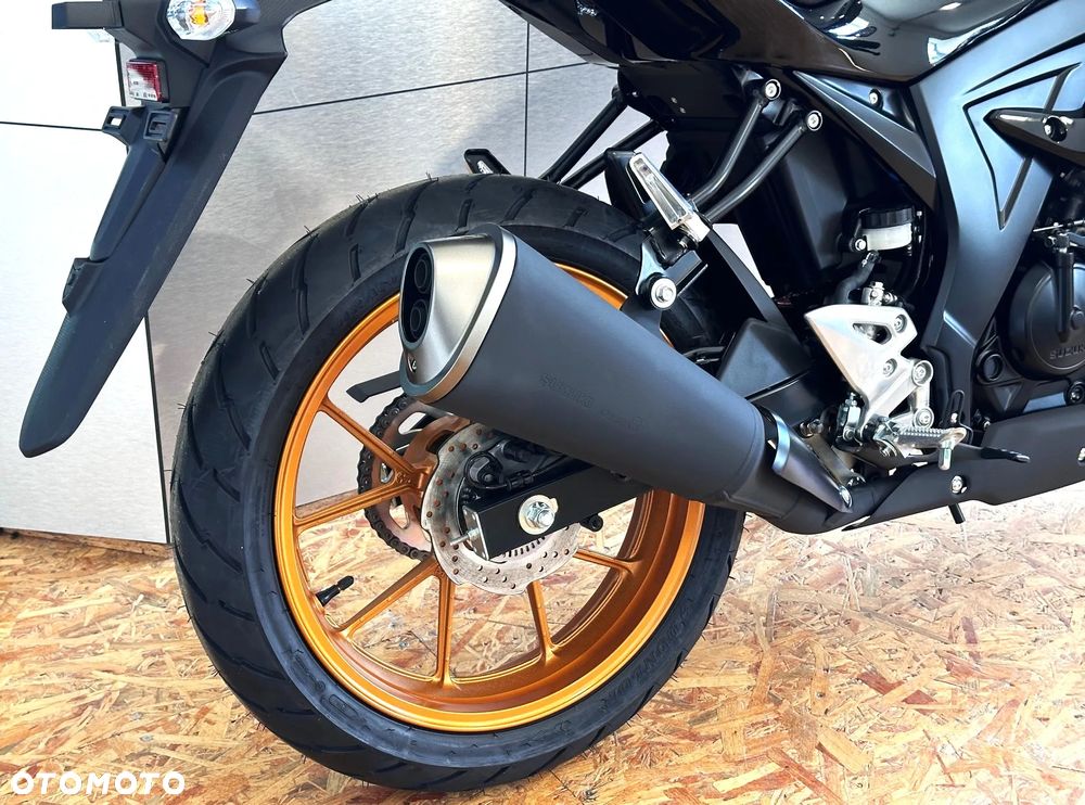 Suzuki GSX-R - 5
