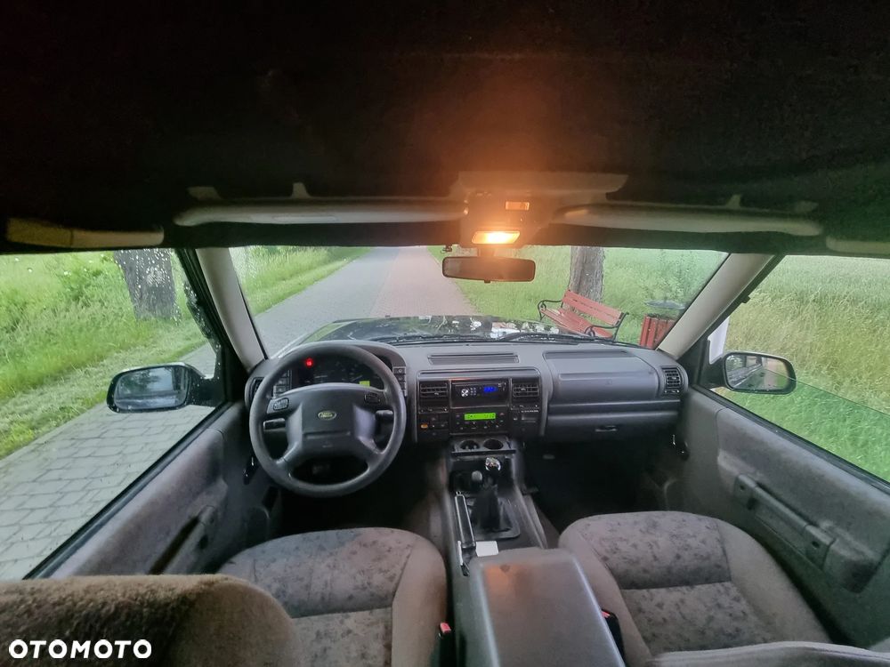 Land Rover Discovery - 19