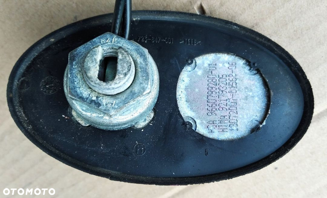 Citroen C4 Picasso I C5 III X7 antena radiowa - 4