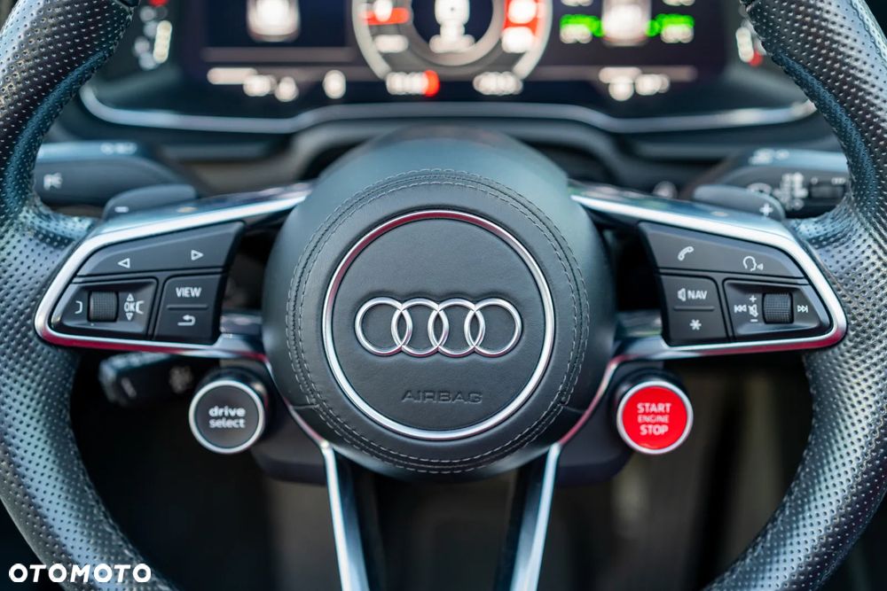 Audi R8 Spyder - 7