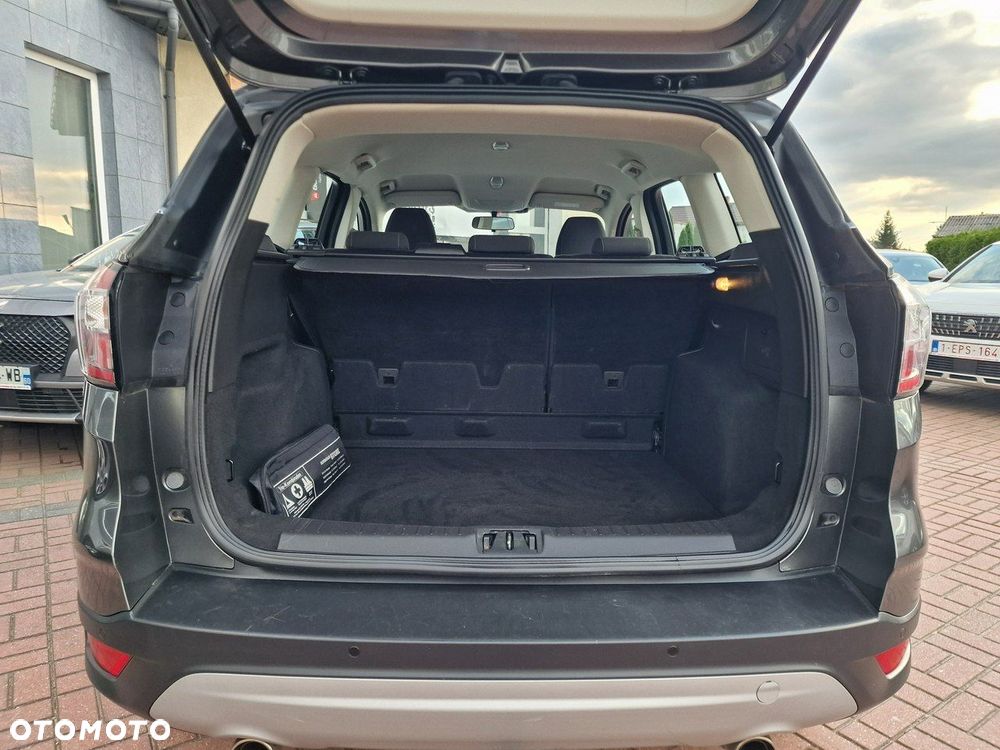 Ford Kuga 1.5 EcoBoost 2x4 Cool & Connect - 18