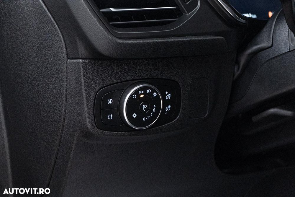 Ford Focus 1.0 EcoBoost MHEV Titanium - 29