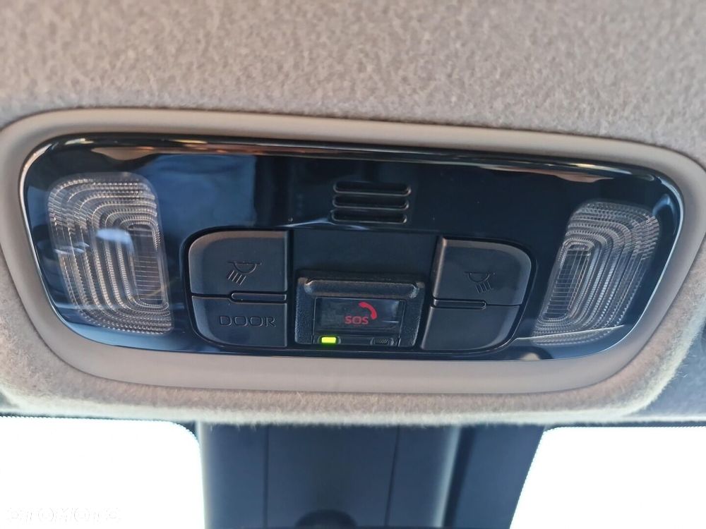 Toyota Yaris Cross Hybrid 1.5 Comfort - 22