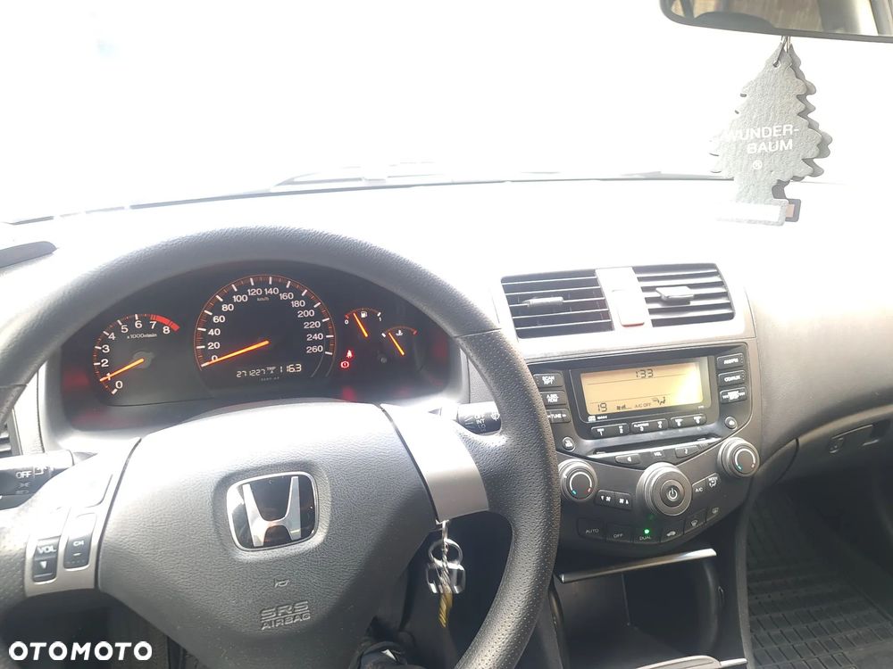 Honda Accord 2.0 i Comfort - 11