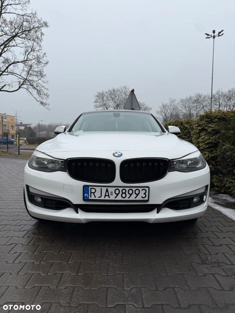 BMW Seria 3 328i xDrive - 3