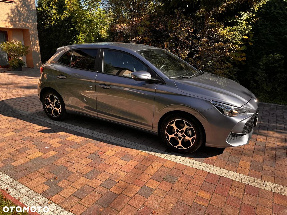 MG MG3 1.5 HEV+ Exclusive - 4