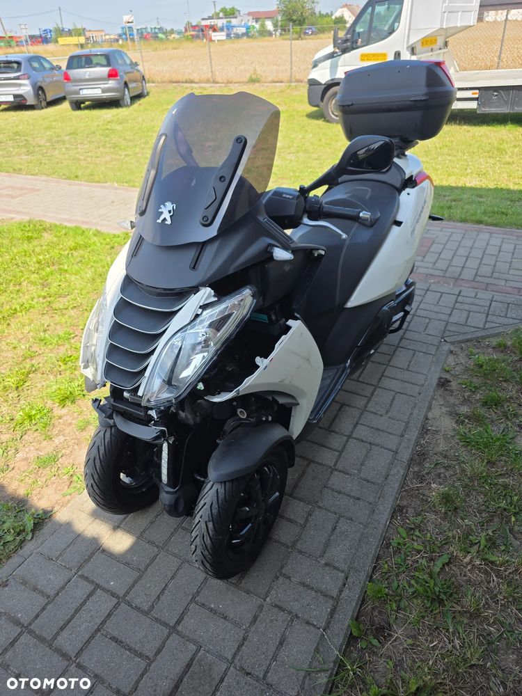 Peugeot Metropolis - 4