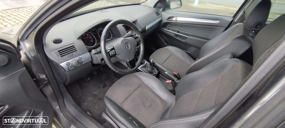 Opel Astra Caravan 1.7 CDTi Cosmo Plus ecoFlex - 11