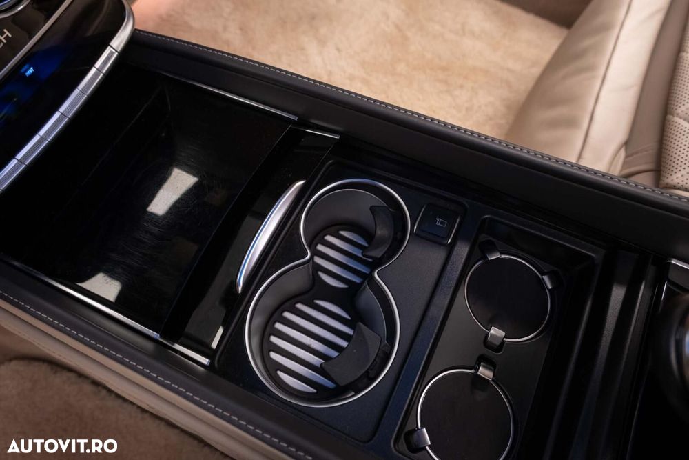 Mercedes-Benz S Maybach - 35