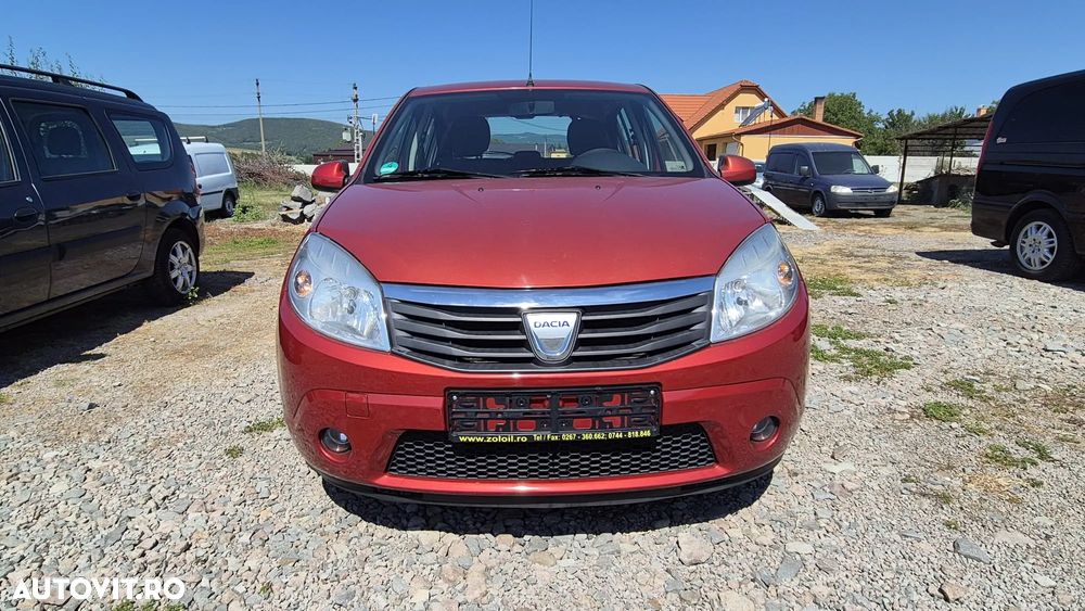 Dacia Sandero 1.2 16V 75 Laureate