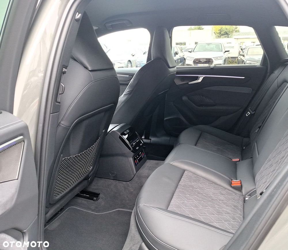 Audi A6 Avant e-Hybrid 220 kW Quattro S tronic - 26