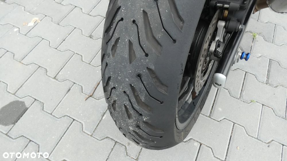 Suzuki SV - 11
