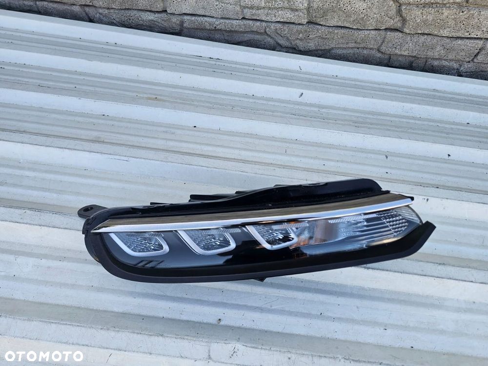 Citroen C3 III 3 lift kierunek lewy lampa led przod - 2