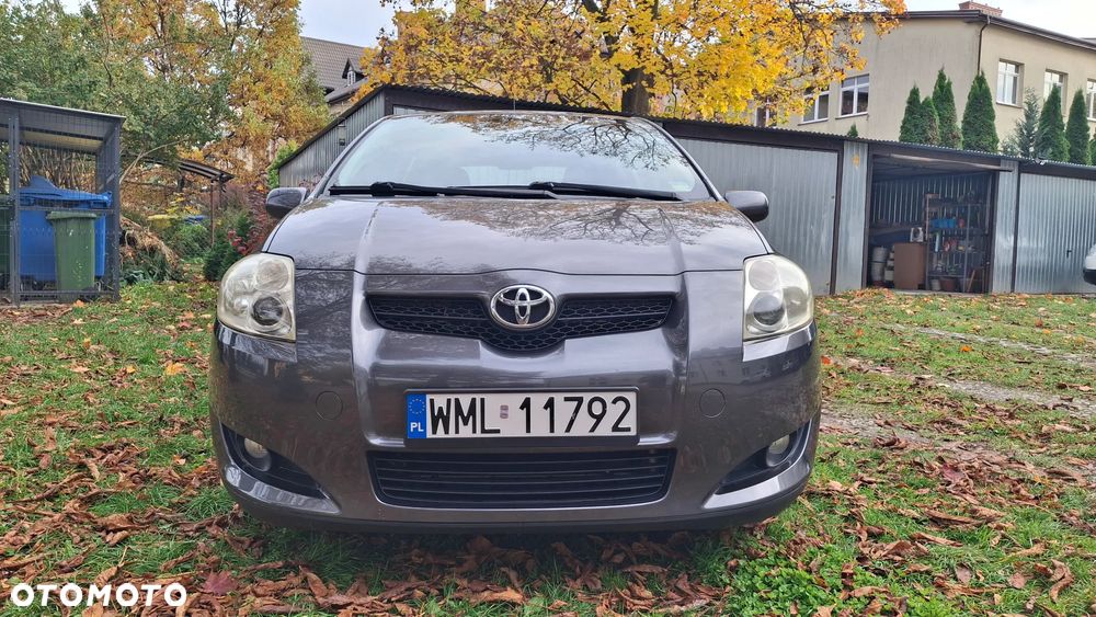 Toyota Auris 2006 photo 3