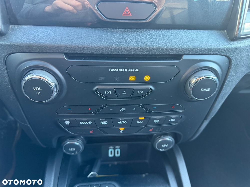 Ford Ranger 2.0 EcoBlue 4x4 DC Wildtrak - 13