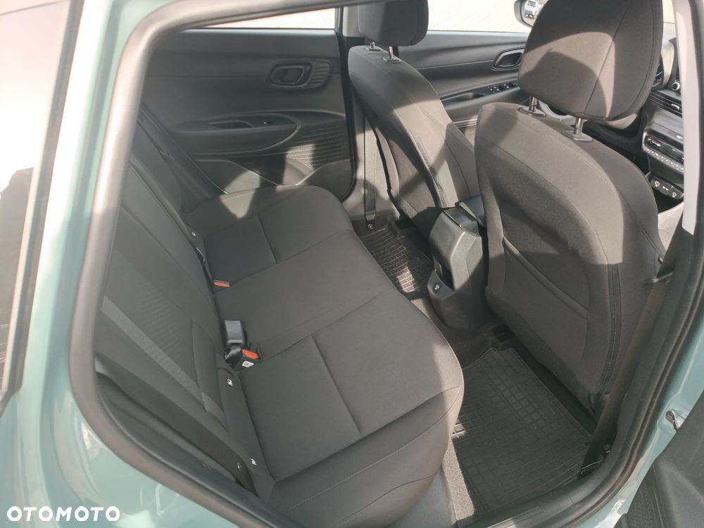 Hyundai i20 - 21