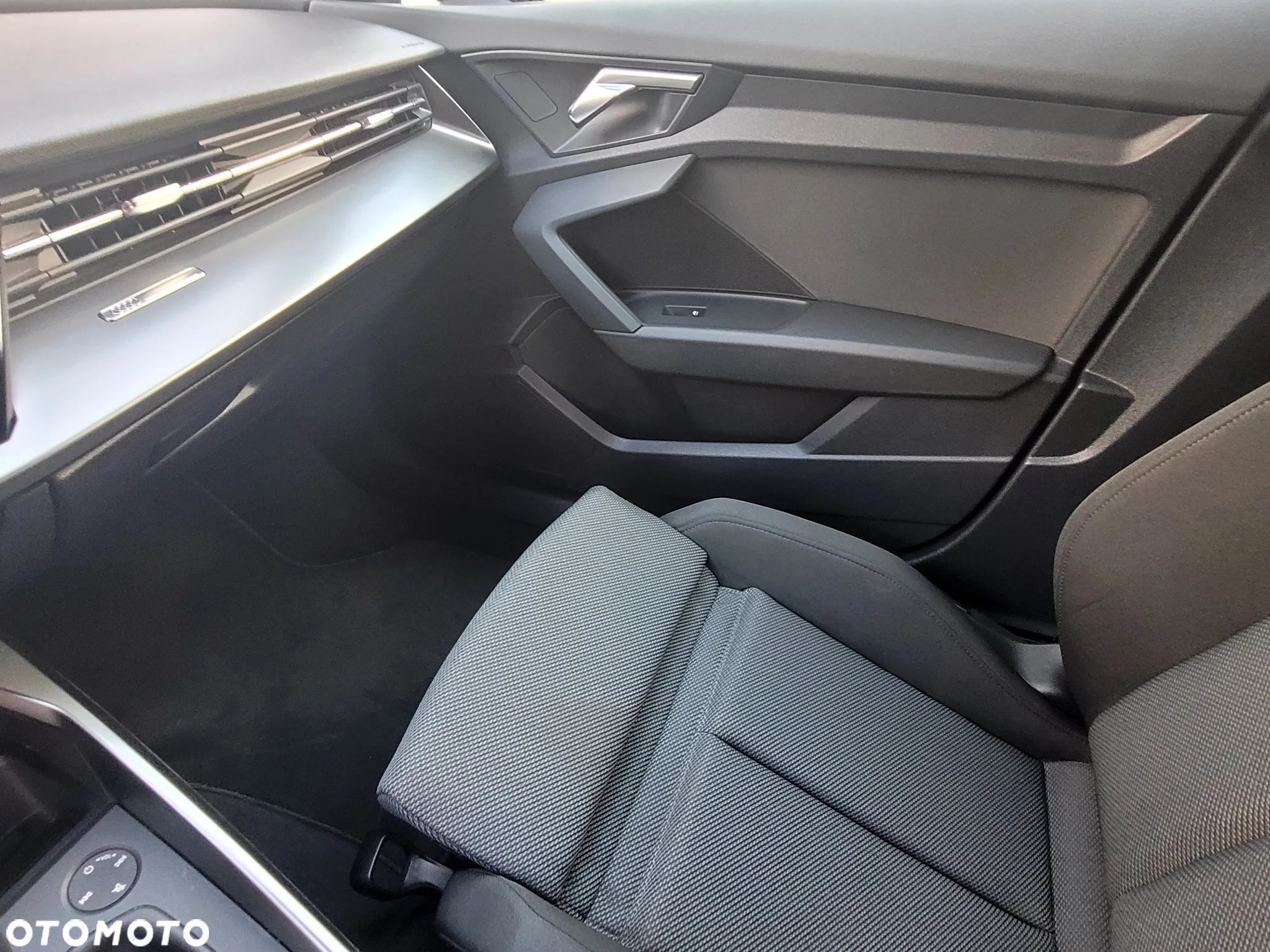 Audi A3 35 TFSI - 13