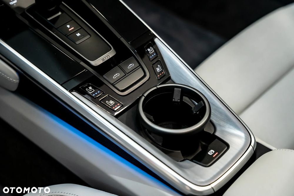 Porsche 911 Targa 4 - 33