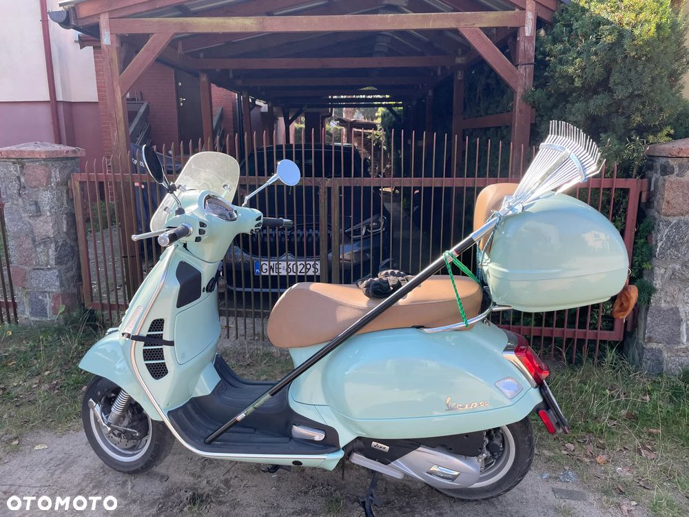 Vespa GTS - 12