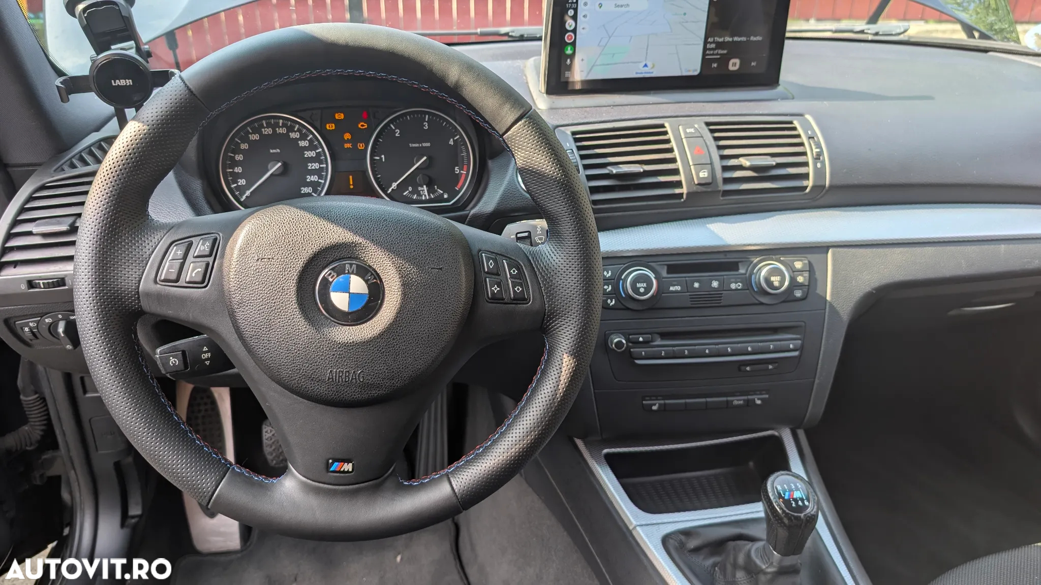BMW Seria 1 120d - 17