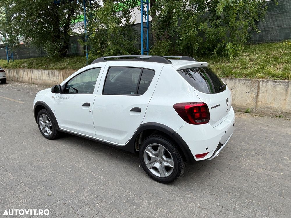 Dacia Sandero Stepway ECO-G 100 MT6 Comfort - 5