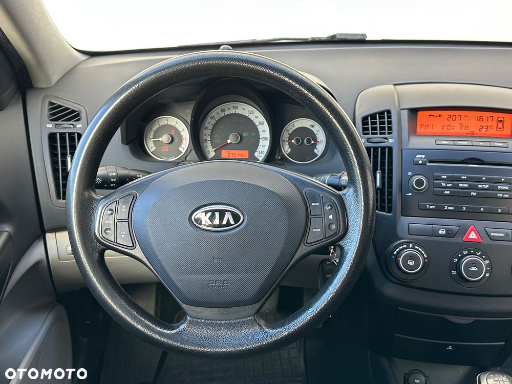Kia Ceed 1.4 Comfort - 18