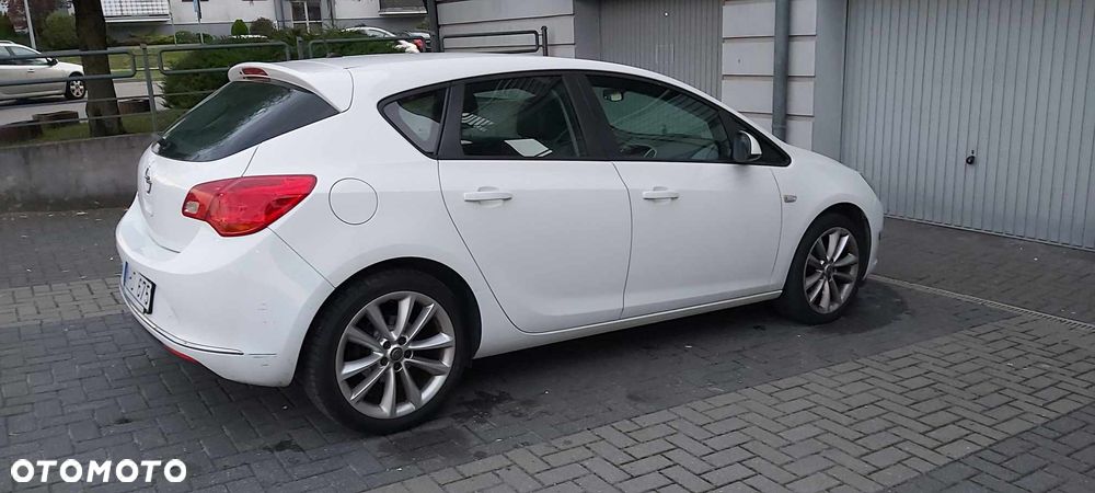 Opel Astra 1.4 Turbo Active - 4