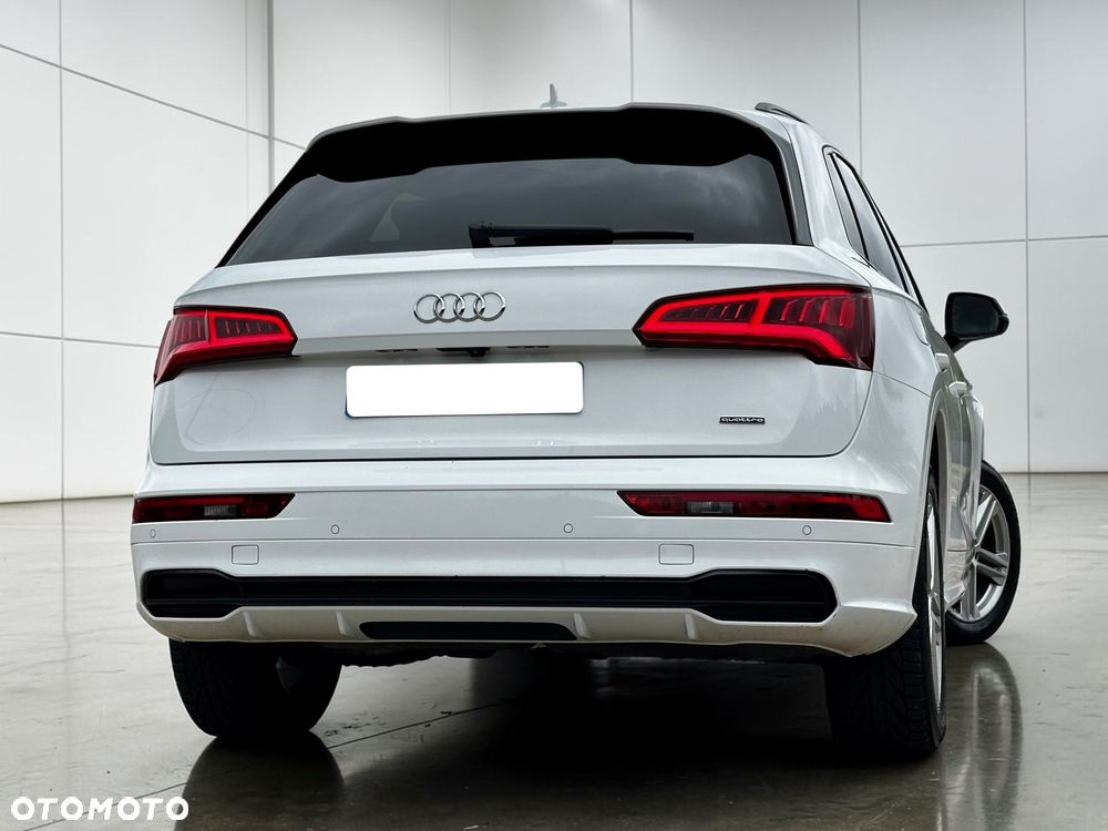 Audi Q5 40 TDI Quattro S tronic design - 18