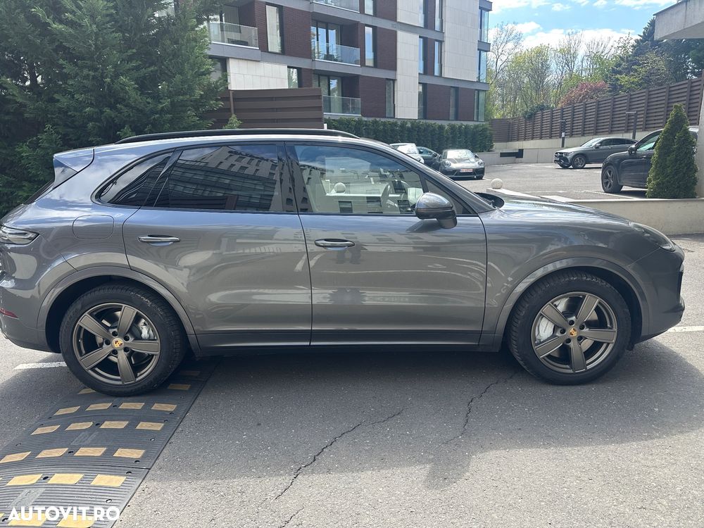 Porsche Cayenne Turbo - 15