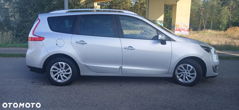 Renault Scenic - 3