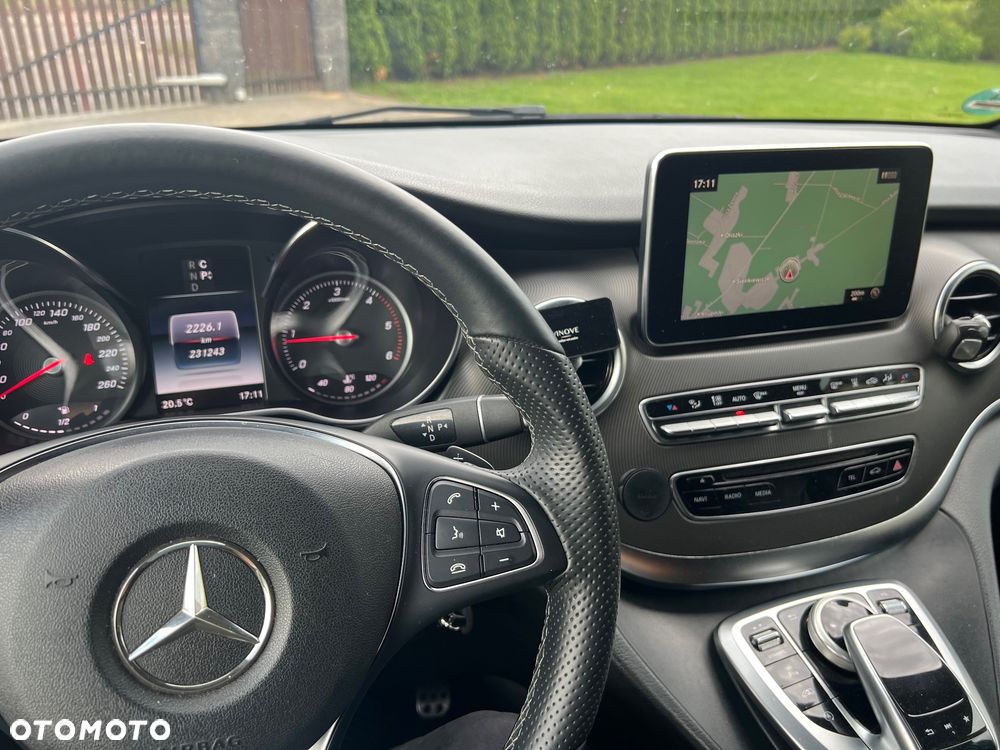 Mercedes-Benz Klasa V 250 d 4-Matic Avantgarde 7G-Tronic (d³ugi) - 13