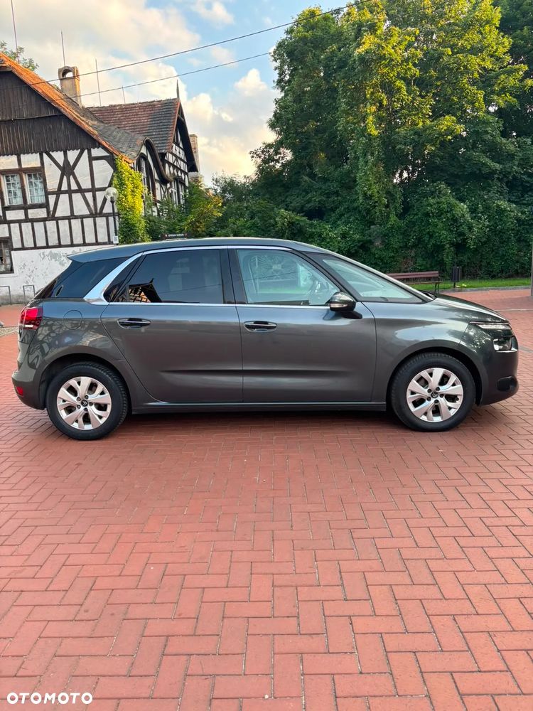 Citroën C4 Picasso - 16