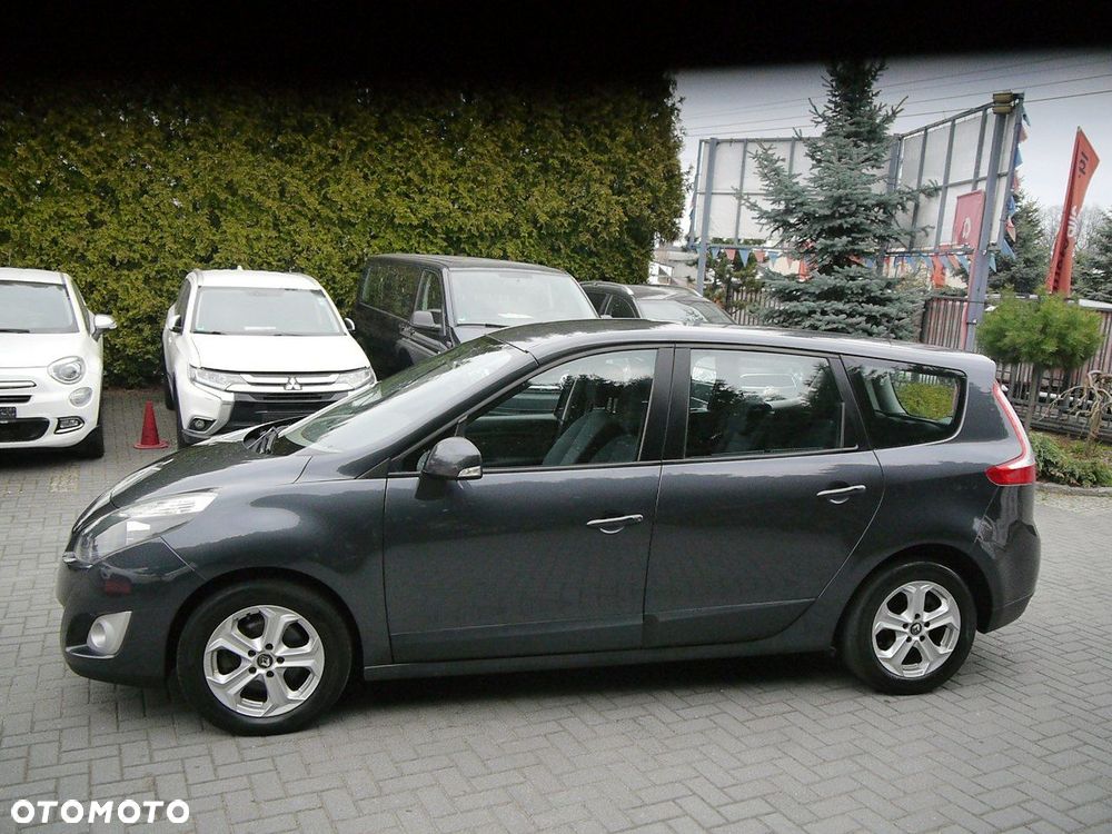 Renault Grand Scenic 1.5 dCi Dynamique - 10