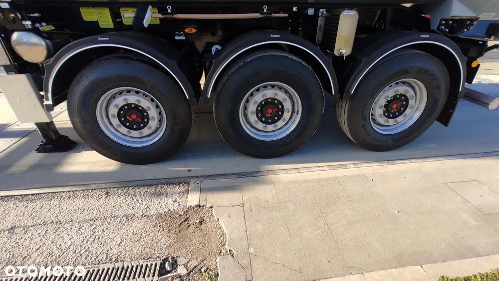 Tecnokar Do odbioru !! / HARDOX / DOCOL / V25 m3 / KRUSZYWA / ROZBIÓRKI - 3