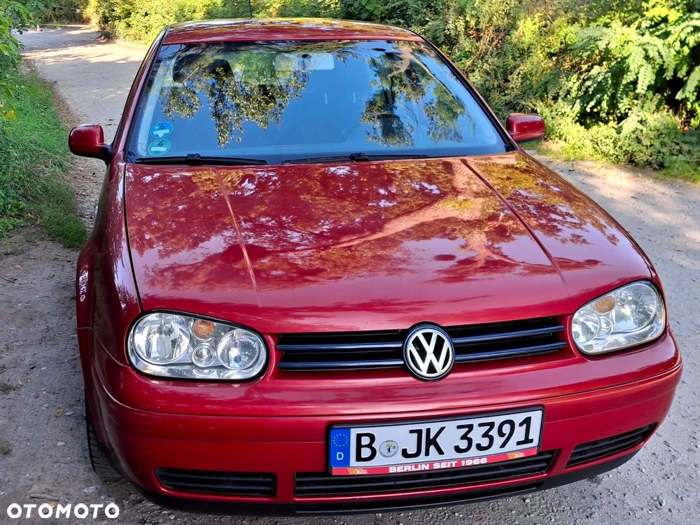 Volkswagen Golf 1.9 TDI 4Mot Highline - 3