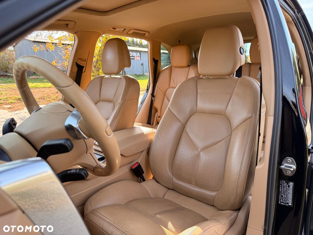 Porsche Cayenne S Tiptronic S - 12