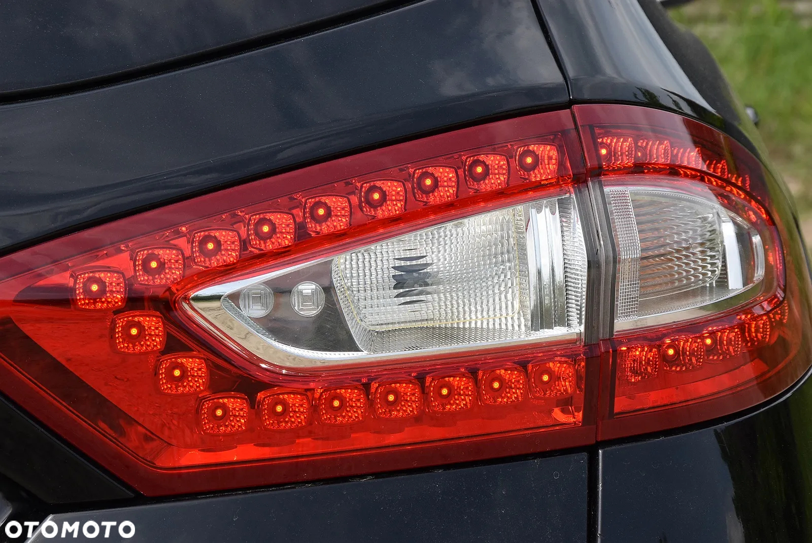 Ford Mondeo - 12