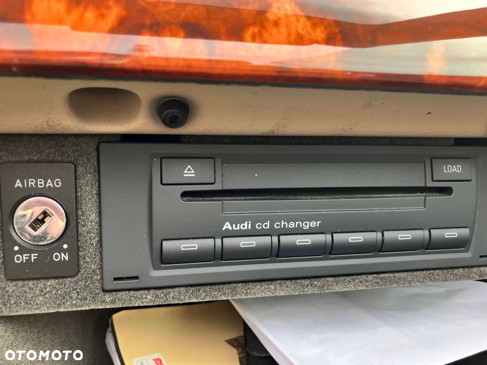 Audi A4 Cabrio 1.8 T - 9