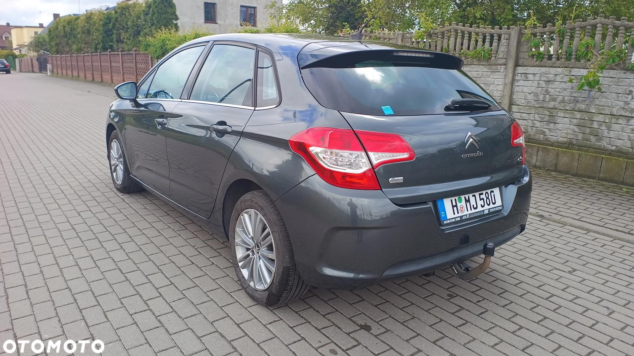 Citroën C4 e-HDi 115 Selection - 9