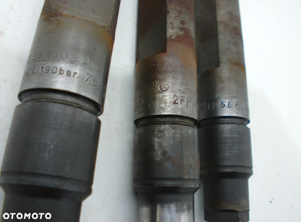 Audi VW Seat wtryskiwacz 1.9 tdi 038130201 G - 5