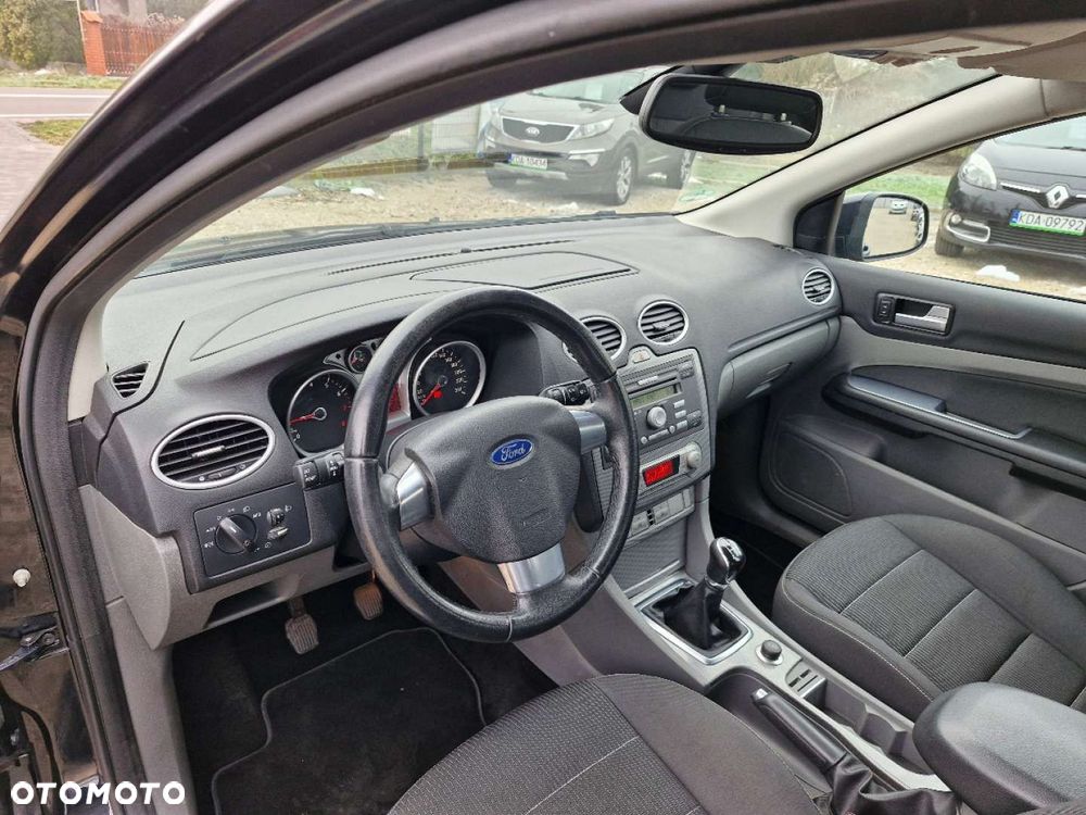 Ford Focus - 15