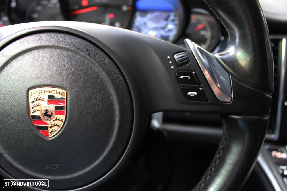 Porsche Panamera 3.0 V6 - 37