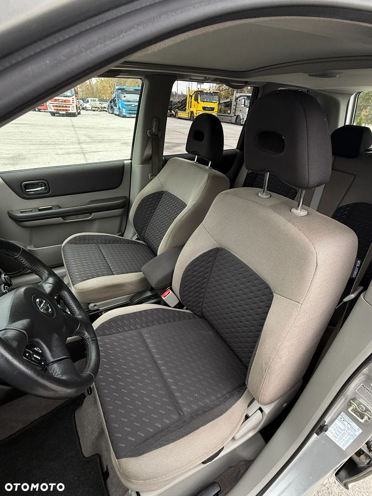 Nissan X-Trail - 18