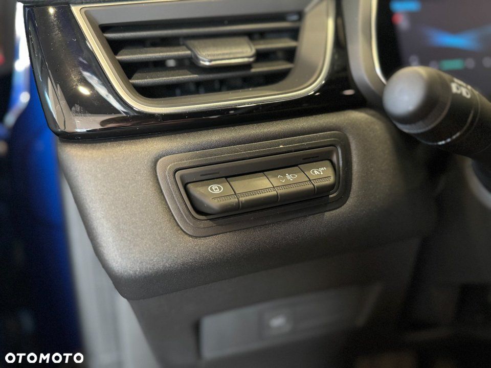 Mitsubishi Grandis - 18