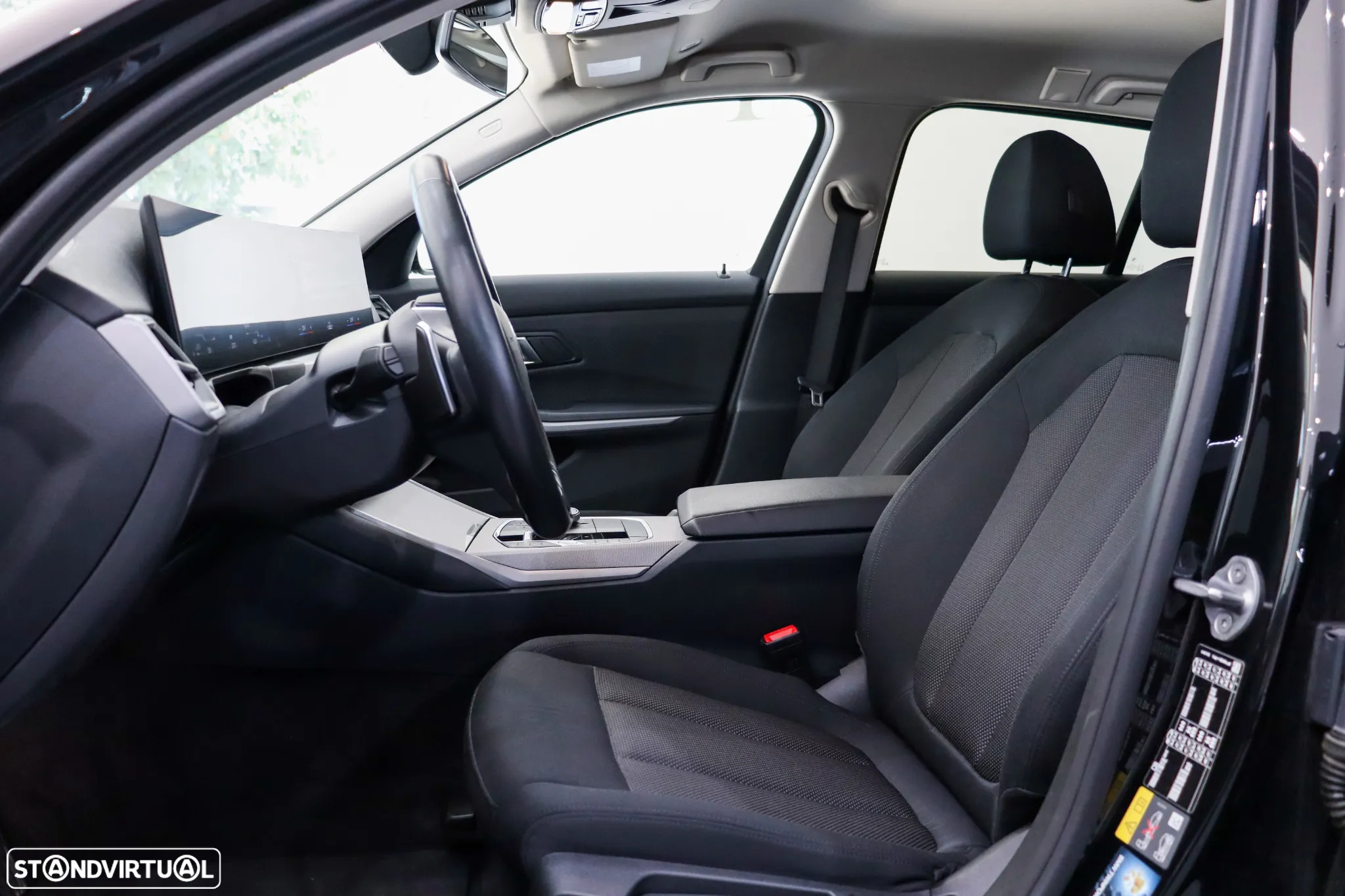 BMW 320 e Touring Auto - 12