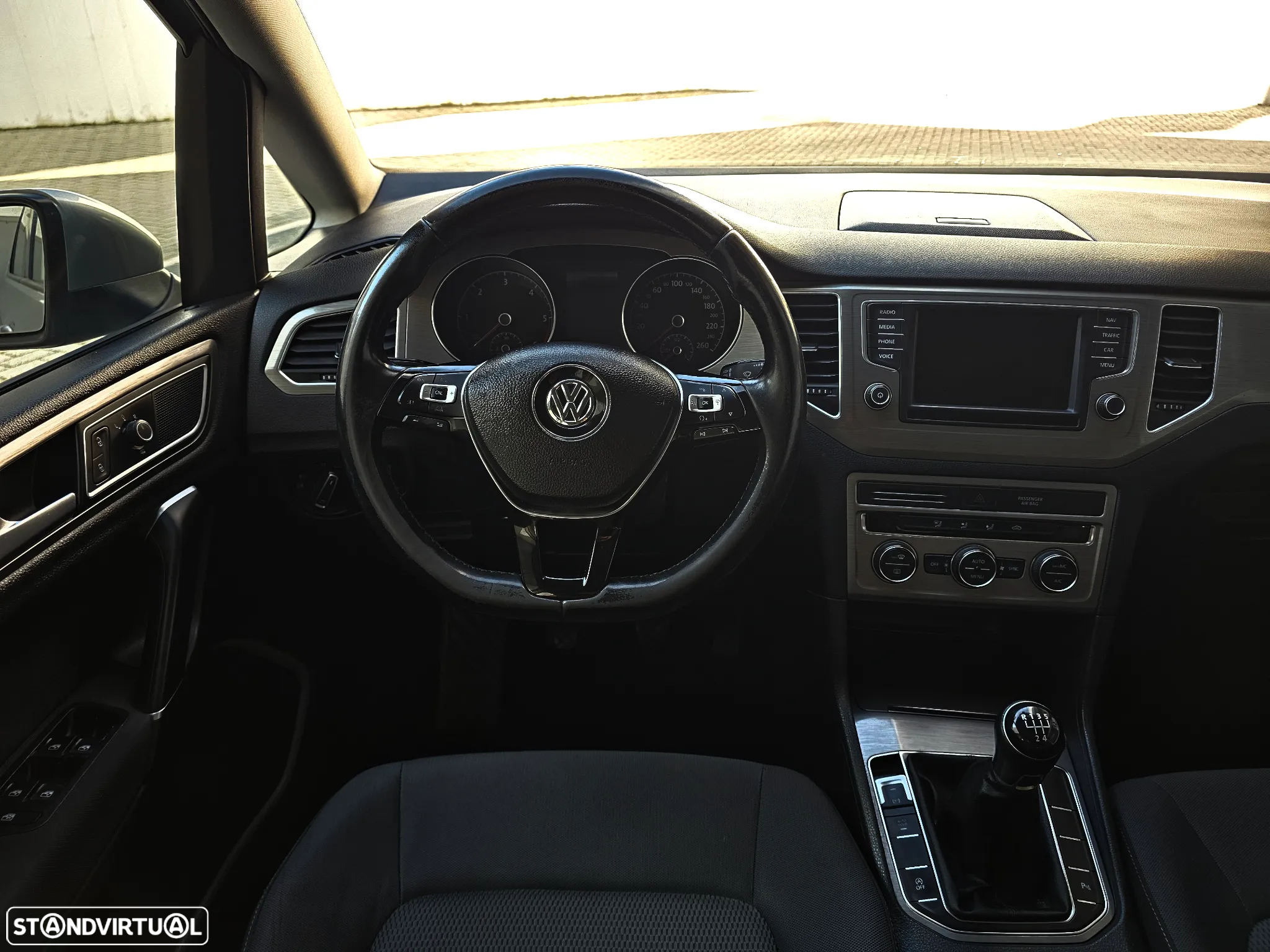 VW Golf 1.6 TDI Highline - 39