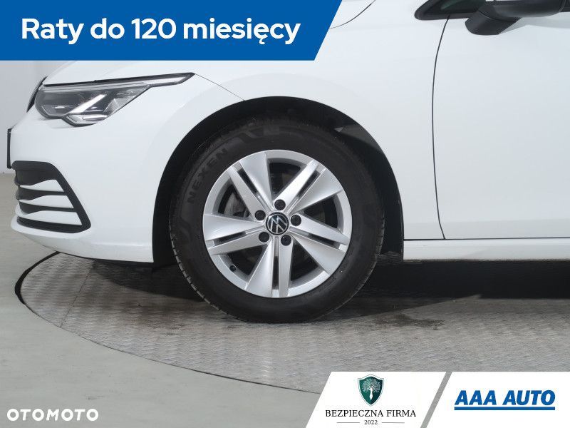 Volkswagen Golf Variant - 15