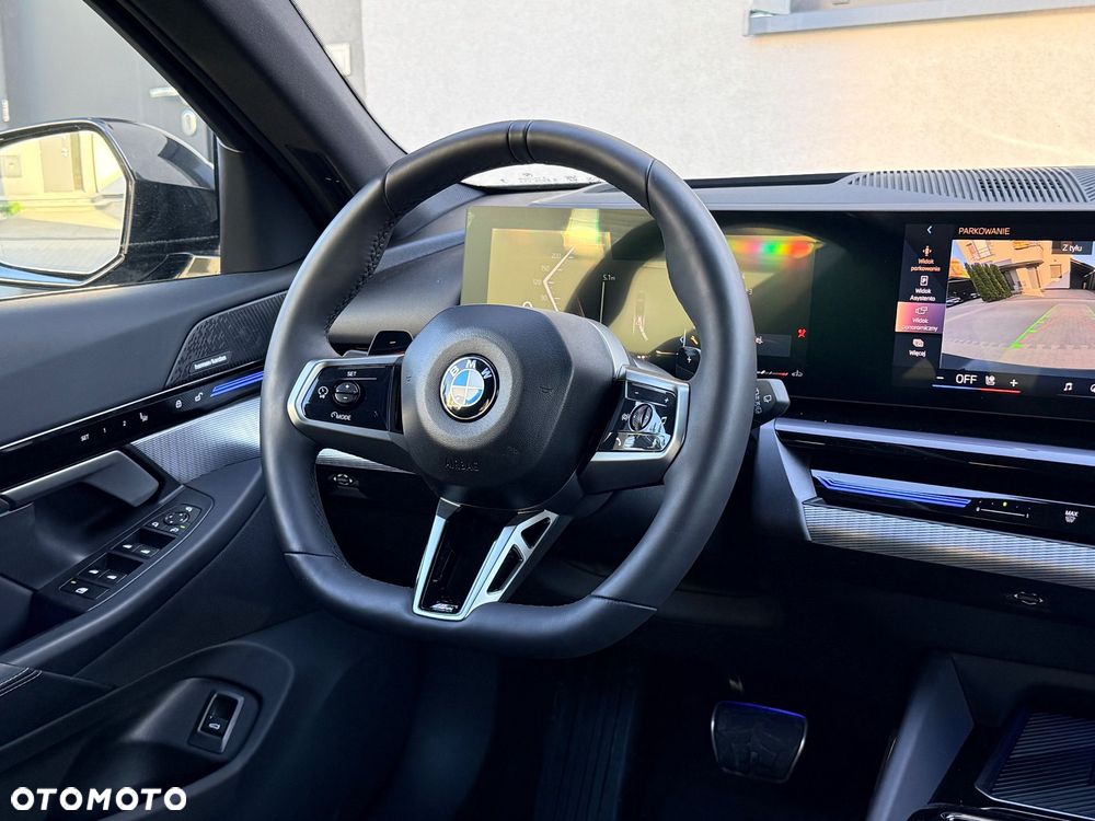 BMW Seria 5 - 24