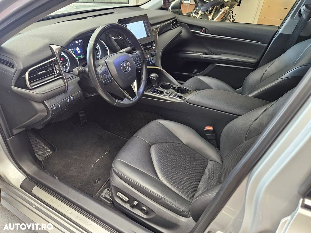 Toyota Camry 2.5 Business - 10