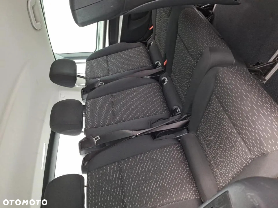 Mercedes-Benz Vito - 20